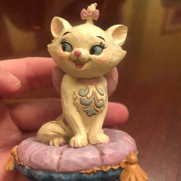 Jim Shore Marie Figurine (no box) - Picture 1 of 5